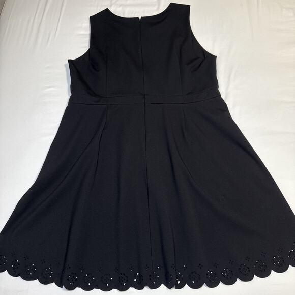 Ann Taylor LOFT Plus Sz 22 Womens Black Eyelet Bottom Sleeveless Dress Work EUC - Picture 10 of 12